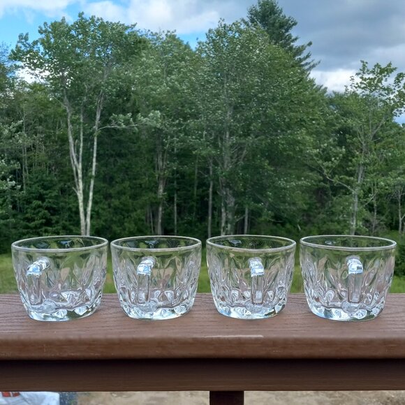 Vintage Anchor Hocking Crown Point Punch Glasses Cups Set of 7 - Picture 10 of 16